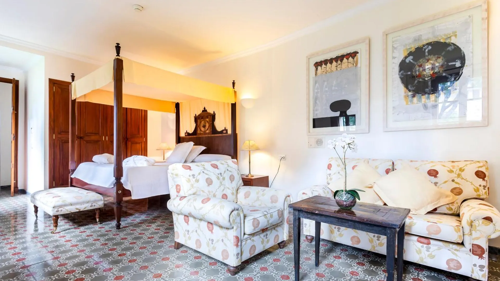 En Pati De Soller Villa