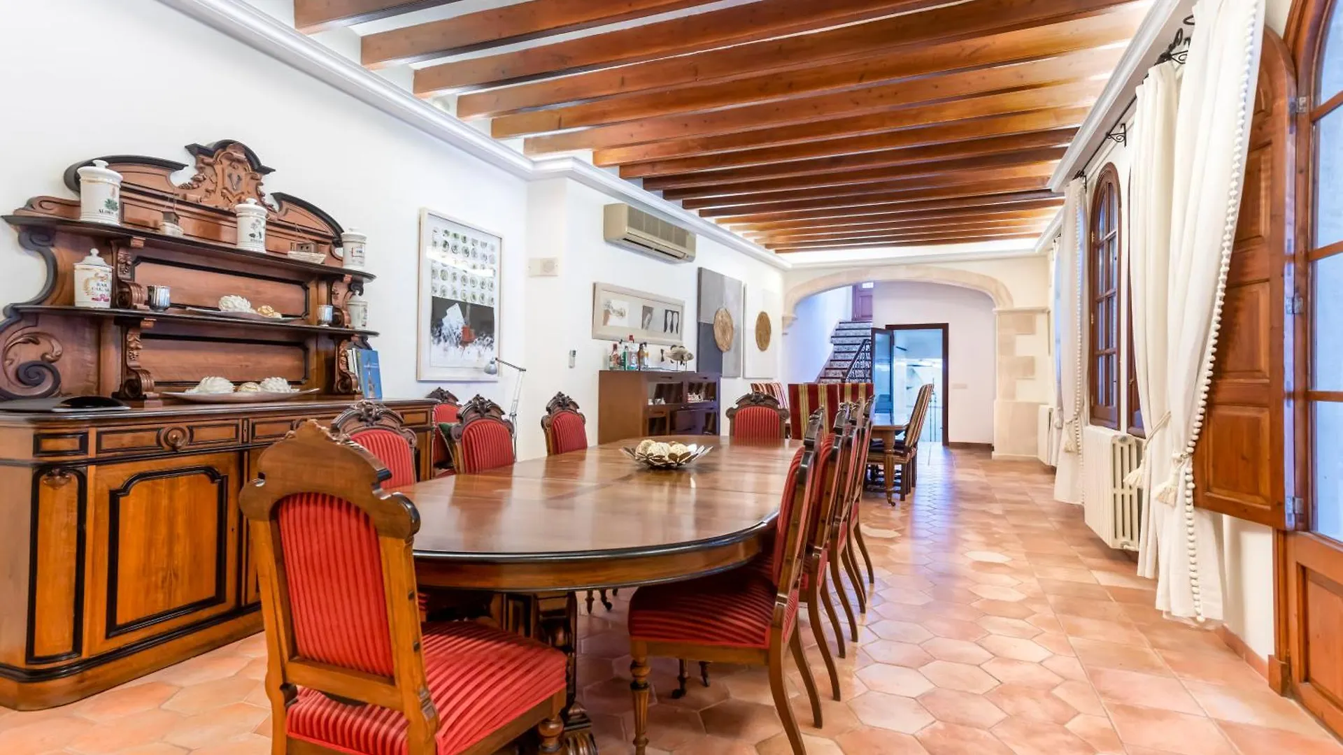 En Pati De Soller Villa Spain